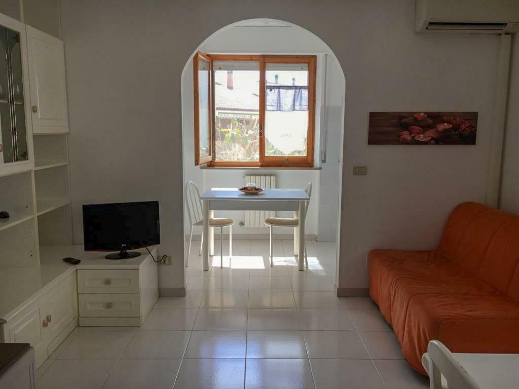 La Casa Di Lory Apartment Фалконара Маритима Екстериор снимка